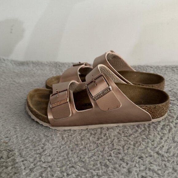 Birkenstock Sandals Girls Size EU 33 Rose Gold Arizona Double Strap Cork Footbed - Picture 3 of 6